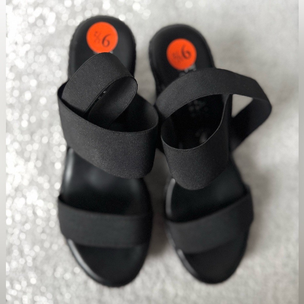 Chic Black Women's Sandals